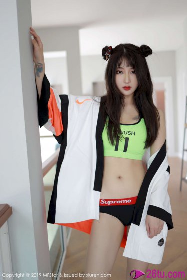 她的倔强